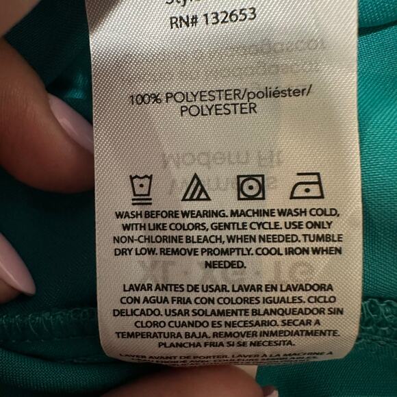 WINK Women's W123 Stylized V-Neck Scrub Top Size XL In Teal Blue - Picture 14 of 14